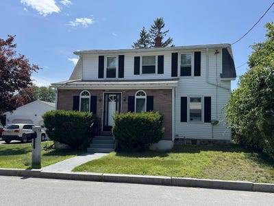 /international/us/74-hobart-street-manchester-nh-110109474460/