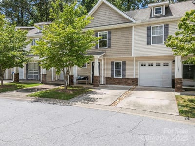 /international/us/137-thea-lane-fletcher-nc-110101011512/