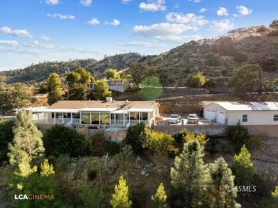 /international/us/2-deodar-wofford-heights-ca-110119700763/