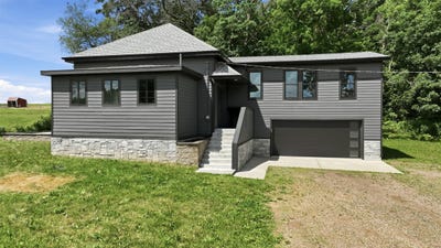 /international/us/676-22-3-4-street-chetek-wi-110109037000/