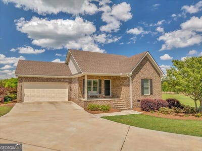 /international/us/548-columbus-hawkinsville-ga-110101314854/