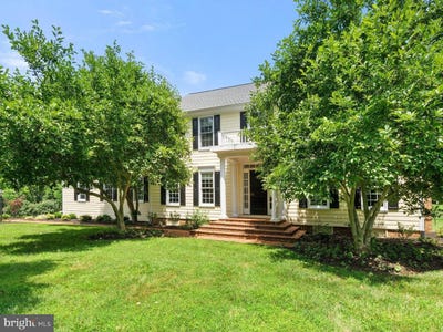 /international/us/23400-melmore-place-middleburg-va-110100592343/?lang=en