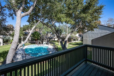 /international/us/302-saint-andrews-street-unit-j-103-rockport-tx-110100055706/