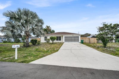 /international/us/726-sw-bond-road-port-st-lucie-fl-110107762585/