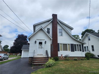 /international/us/123-roseland-avenue-ridgeway-ny-110100767542/