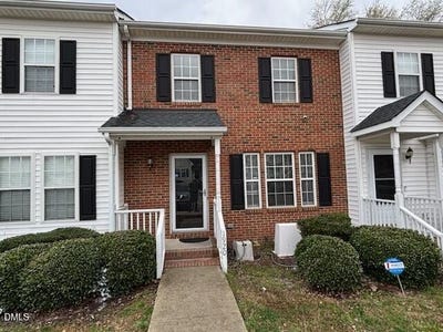/international/us/1920-stroll-circle-fuquay-varina-nc-27526-fuquay-varina-nc-110105523415/
