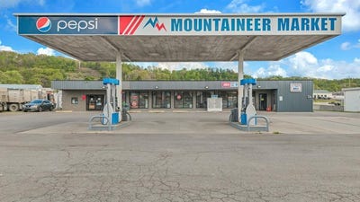 /international/us/605-rogers-street-princeton-wv-110107717119/