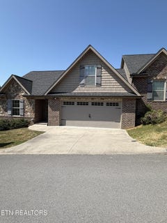 /international/us/171-stonefield-drive-harrogate-tn-110108177621/