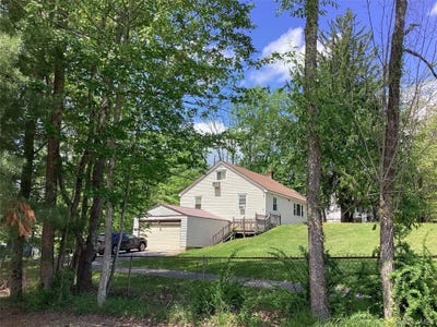 /international/us/229-pleasant-valley-road-south-fallsburg-ny-110108478713/