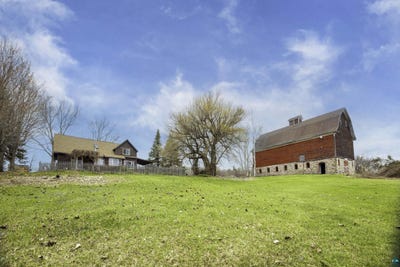/international/us/34045-s-county-hwy-j-bayfield-wi-110107825806/
