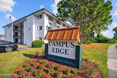 /international/us/448-racine-drive-wilmington-nc-110099104868/