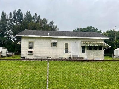 /international/us/4374-forest-road-west-palm-beach-fl-110120029664/