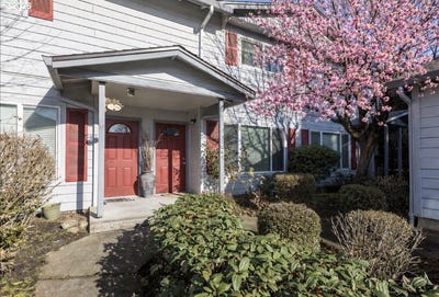 /international/us/697-32nd-st-washougal-wa-110108691176/