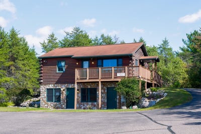 /international/us/8778-earls-ct-woodruff-wi-110108575379/