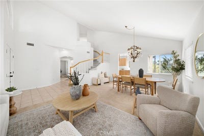 /international/us/1625-leah-way-paso-robles-ca-110106791768/