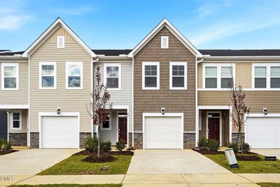/international/us/84-blossom-field-way-angier-nc-110103409759/