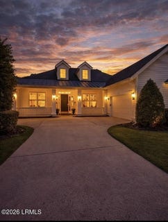 /international/us/12-southington-circle-bluffton-sc-110103324564/