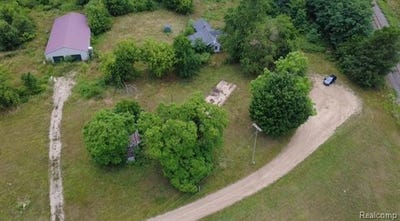 /international/us/62769-walnut-street-bangor-mi-110103719889/