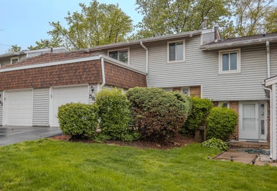 /international/us/585-sharon-way-bolingbrook-il-110107663808/