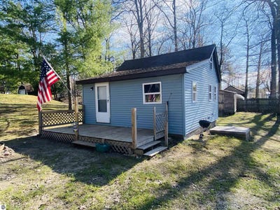 /international/us/2438-park-road-lupton-mi-110107868699/