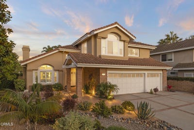 /international/us/2106-fox-den-court-oxnard-ca-110100802271/