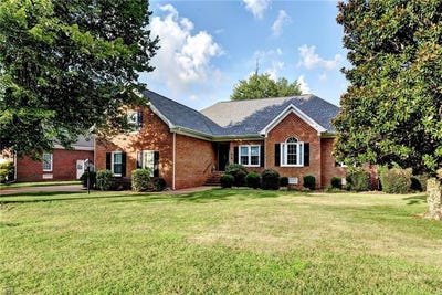 /international/us/325-waltz-farm-drive-williamsburg-va-110101349099/?lang=fr