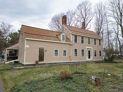 /international/us/90-arbor-st-lunenburg-ma-110107308185/