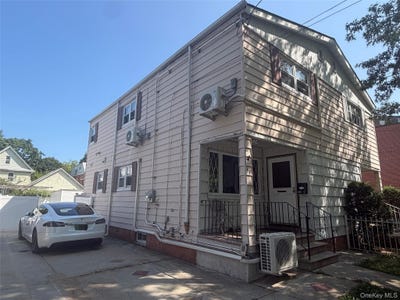 /international/us/209-49-46th-avenue-bayside-ny-110120721889/