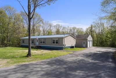 /international/us/16-ryan-lane-skowhegan-me-110108240150/