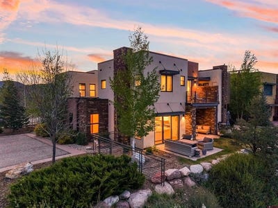 /international/us/239-rock-point-drive-durango-co-110107865504/