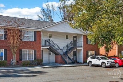 /international/us/310-tibet-avenue-savannah-ga-110106694625/