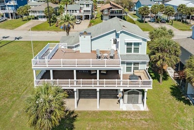 /international/us/13827-pirates-beach-blvd-galveston-tx-110108108297/