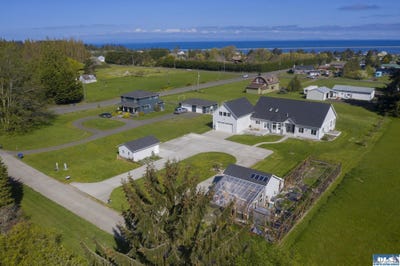 /international/us/43-triopha-ln-sequim-wa-110096532036/