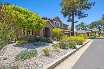 /international/us/2108-w-lincoln-avenue-w-napa-ca-110100861657/