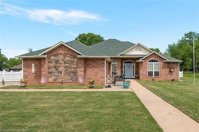 /international/us/1906-barrington-dr-lavaca-ar-110107517575/