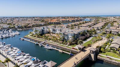 /international/us/1502-seabridge-lane-oxnard-ca-110108609453/