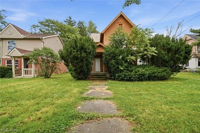 /international/us/934-middle-avenue-elyria-oh-110109834604/