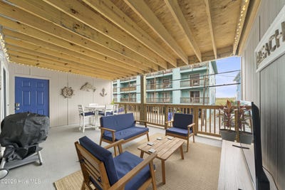 /international/us/505-n-carolina-beach-avenue-carolina-beach-nc-110105841241/