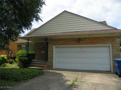 /international/us/4464-w-224th-street-fairview-park-oh-110100983831/