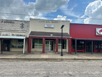 /international/us/207-katy-street-lone-oak-tx-110101027423/