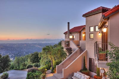 /international/us/15668-bohlman-rd-saratoga-ca-110106469929/
