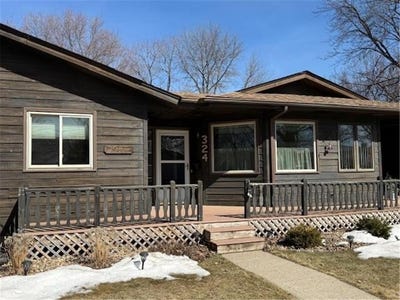 /international/us/324-7th-street-windom-mn-110100333467/