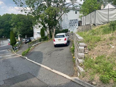 /international/us/67-garret-st-paterson-city-nj-110099318337/