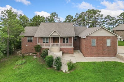 /international/us/275-misty-lane-mountain-home-ar-110109161493/