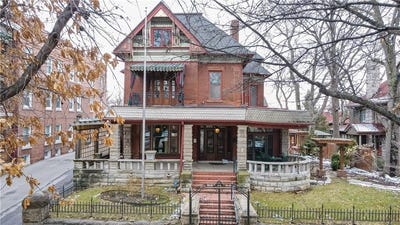 /international/us/425-gladstone-boulevard-kansas-city-mo-110097874964/?lang=zh-cn