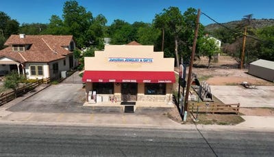 /international/us/109-11th-street-junction-tx-110107210271/