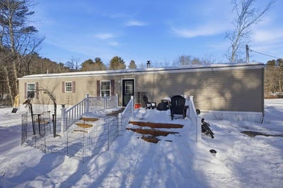 /international/us/24-cat-mousam-road-kennebunk-me-110105835874/