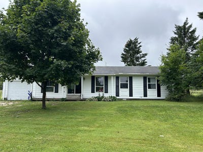 /international/us/13567-greenwood-road-posen-mi-110100978496/