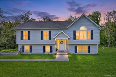 /international/us/153-ridge-drive-middletown-ny-110108179025/