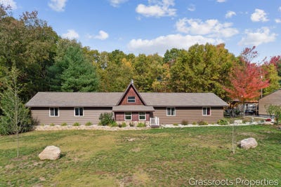 /international/us/2697-n-176th-avenue-walkerville-mi-110098910859/